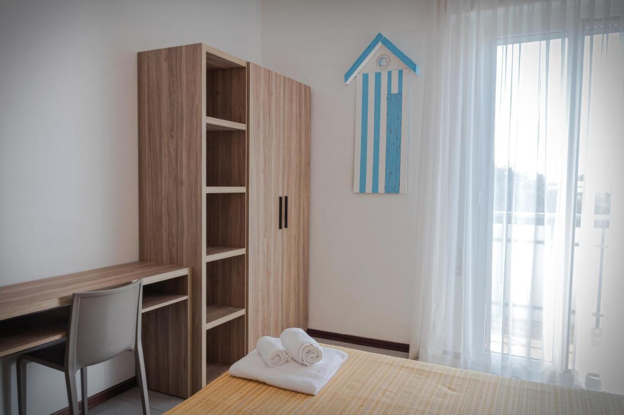 Hotel Astrid تّشيرفييا المظهر الخارجي الصورة