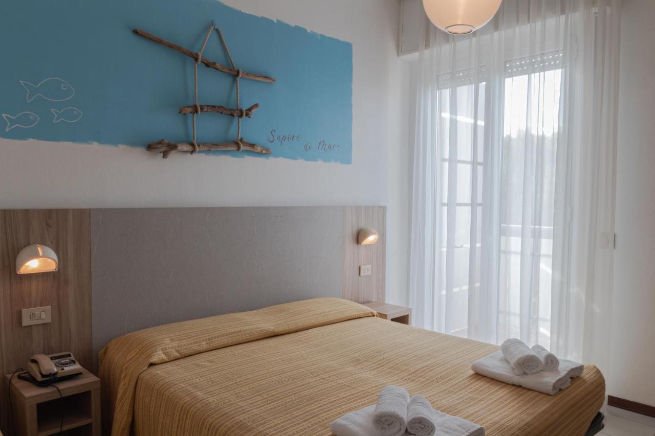 Hotel Astrid تّشيرفييا المظهر الخارجي الصورة