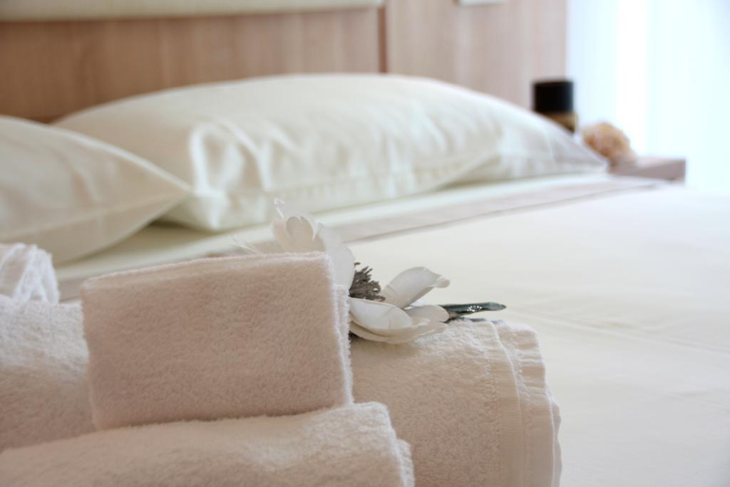 Hotel Astrid تّشيرفييا المظهر الخارجي الصورة